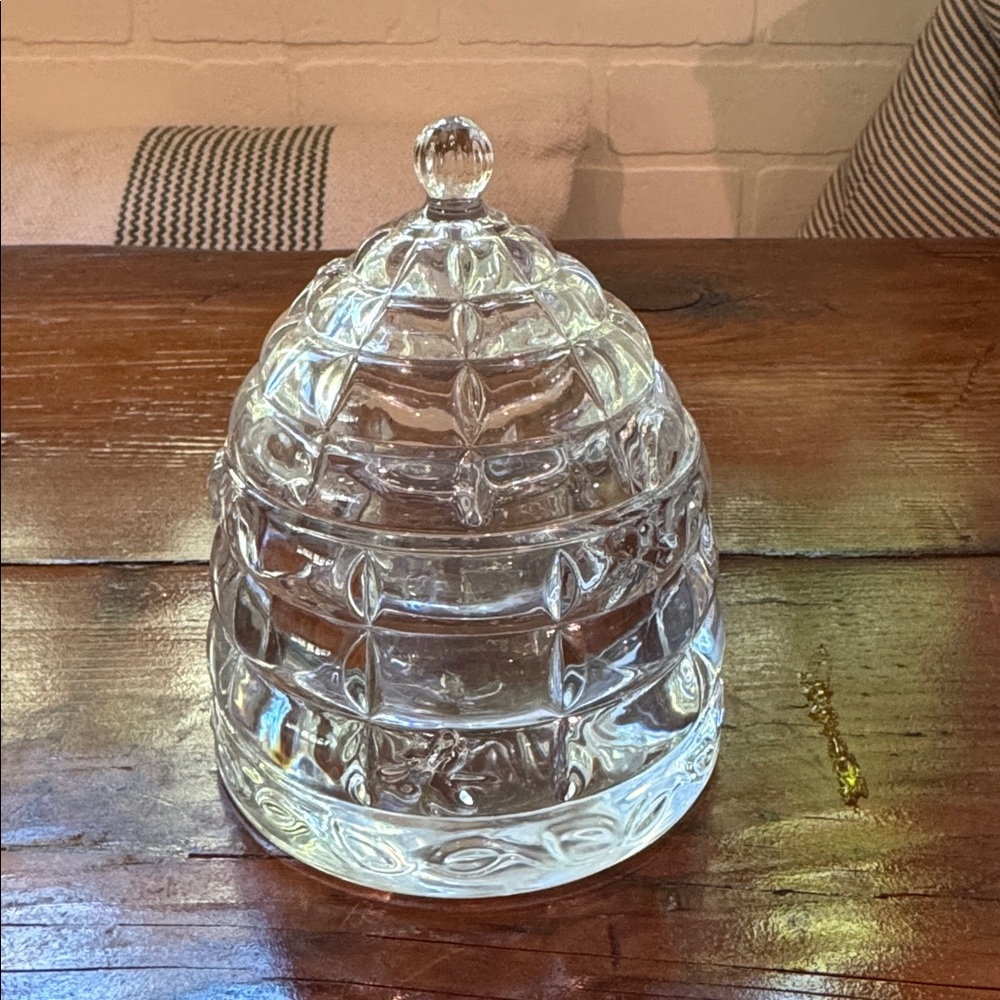 Crystal Beehive Honeypot